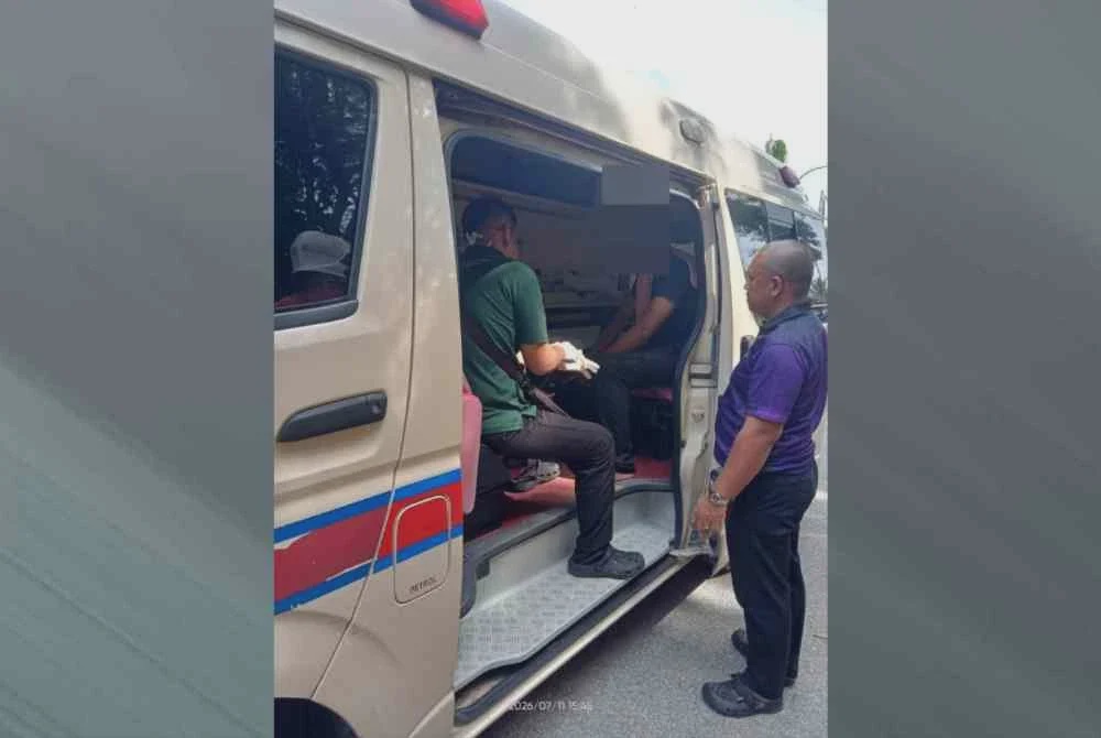 Image from: Pelajar 16 tahun terlelap, Myvi dipandu terjunam sungai