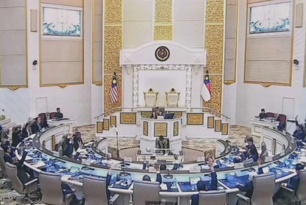 Image from: ADUN DAP Melaka pindah blok pembangkang, kedudukan Adly kekal blok kerajaan