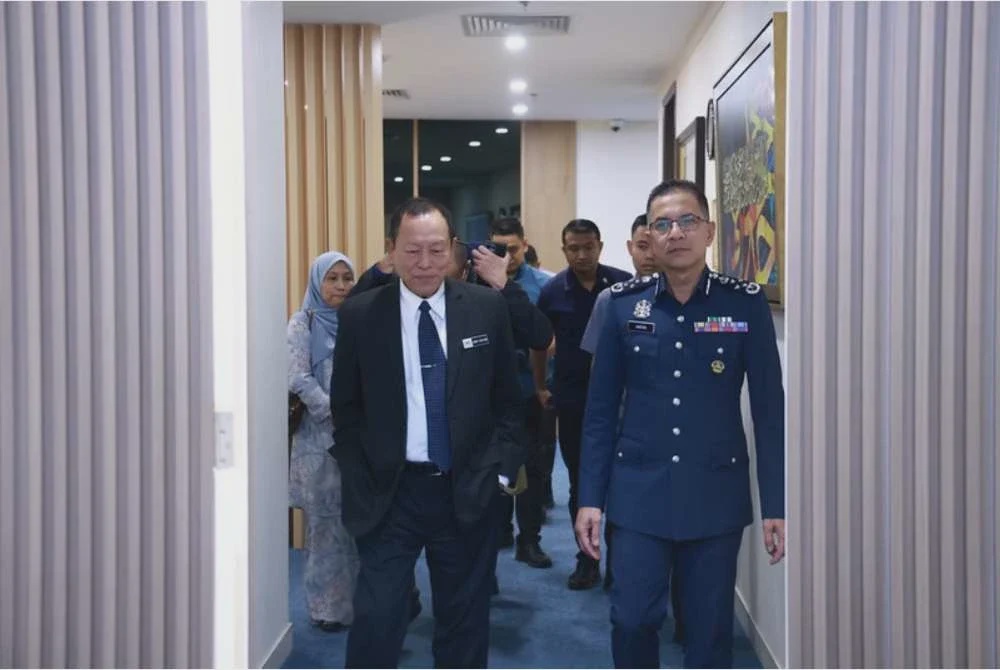 Image from: Tubuh pasukan petugas khas di pelabuhan strategik