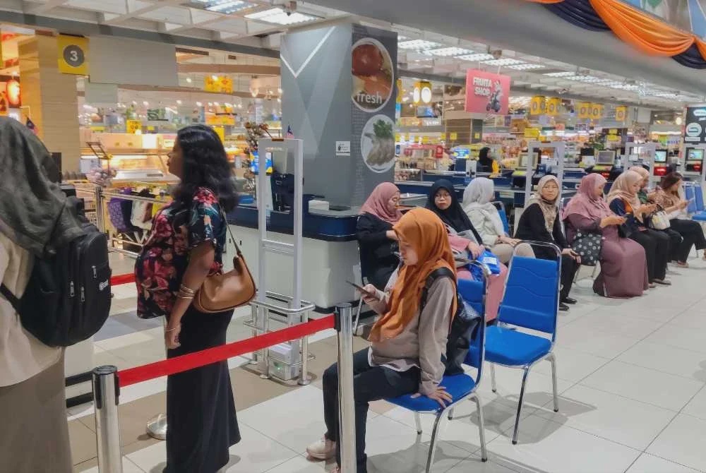 Image from: Mydin hargai ibu mengandung, baucar RM100 habis ditebus