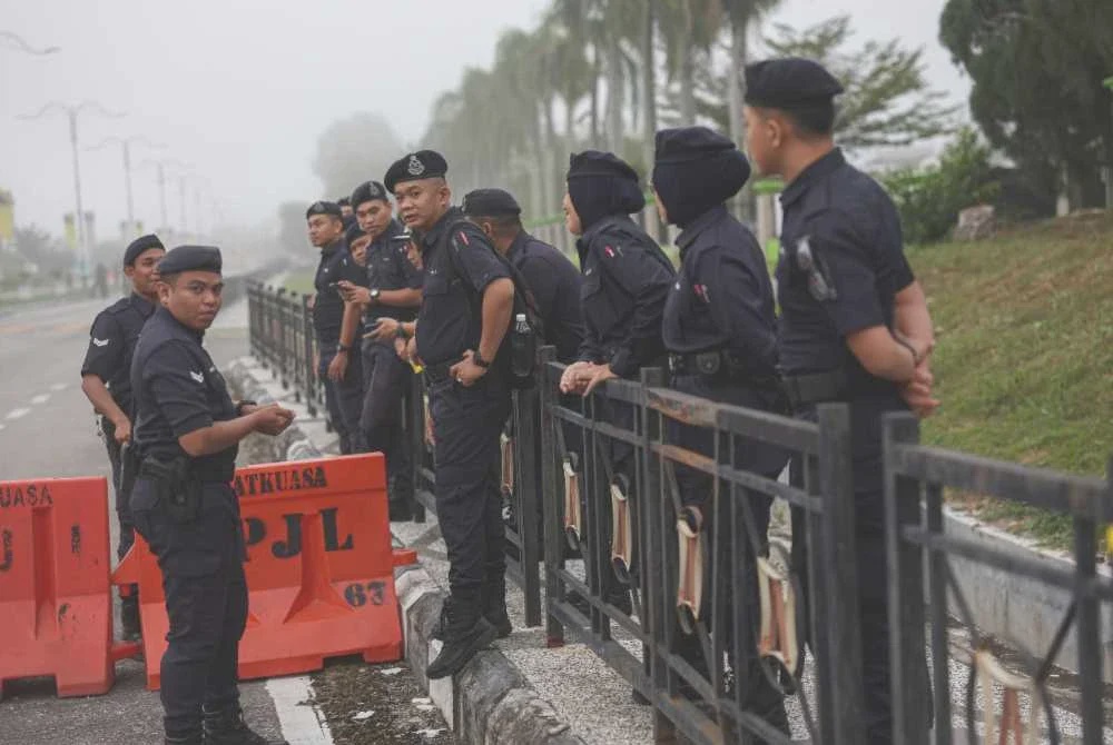 Image from: PRN Negeri Sembilan: Cuaca baik, suasana terkawal sebelum proses penamaan calon bermula