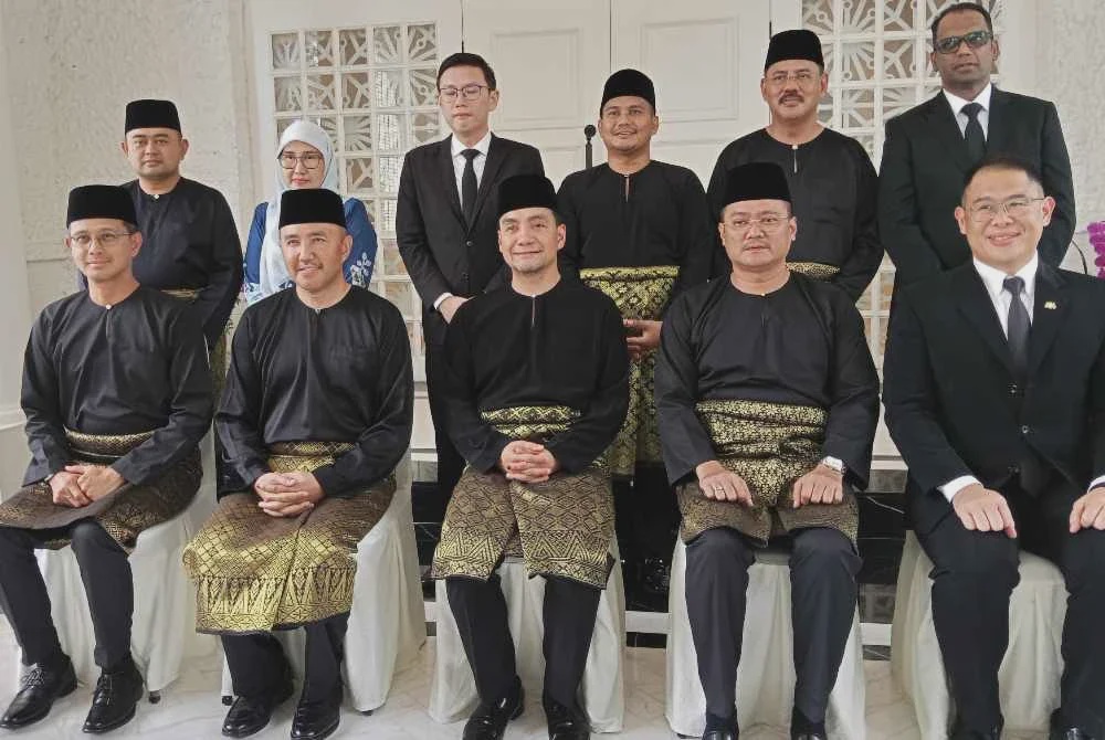 Image from: [VIDEO] Exco Johor diarah terus turun padang, tiada ruang 'bulan madu'