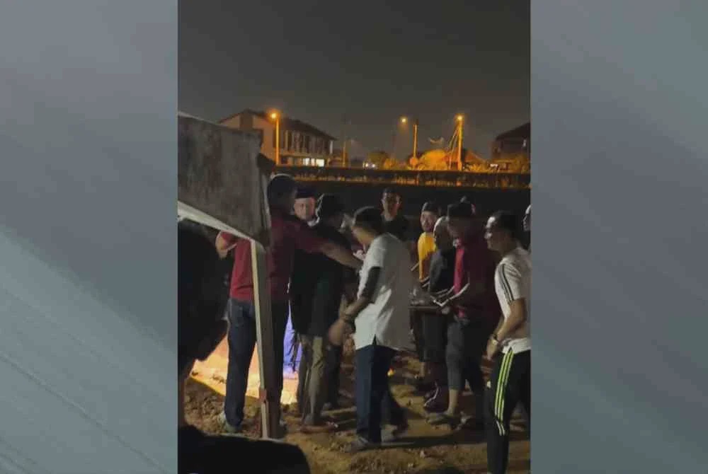 Image from: Kanak-kanak 12 tahun meninggal dunia ketika sertai kejohanan bola sepak