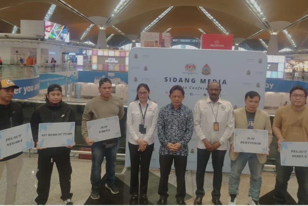 Image from: MV Berkat Tuah: JLM tubuh pasukan khas tuntut gaji tunggakan anak kapal