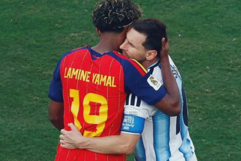 Image from: FIFA siasat pergaduhan pemain selepas final Piala Dunia antara Sepanyol dan Argentina