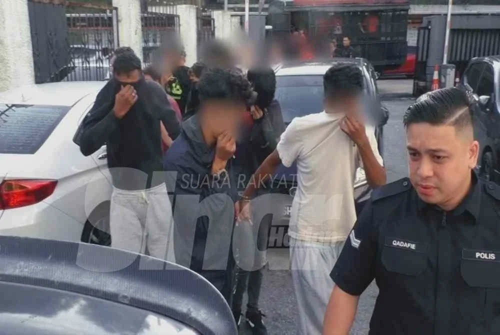 Image from: Lima termasuk dua remaja didakwa bergaduh di restoran ketika tonton Piala Dunia