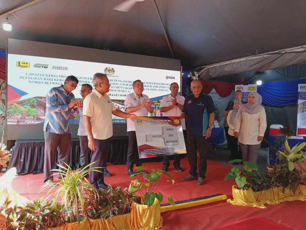 Image from: Projek naik taraf landasan kereta api Gemas-Mentakab pakej A siap
