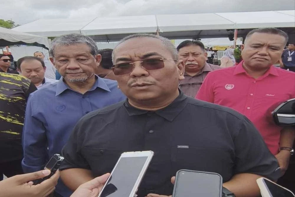 Image from: [VIDEO] Jangan cuba pesongkan fakta sejarah, sedia saman - Sanusi