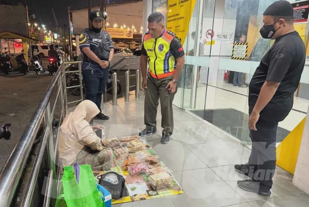 Image from: 'Assalamualaikum, nak minta sedekah ado ko?' — Pok Mat antara 8 diselamatkan