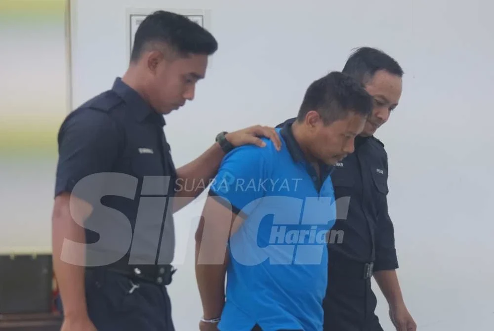 Image from: Tiga beranak maut: Pemandu Aruz didakwa memandu khayal dadah sebabkan kematian