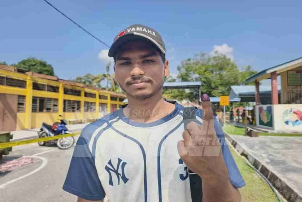Image from: PRN Negeri Sembilan: 'Tangan menggigil, berdebar' – Pengundi muda kongsi pengalaman pertama mengundi