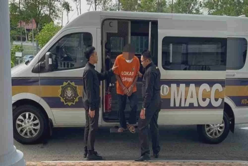 Image from: Anggota penjara direman kes rasuah RM3,000