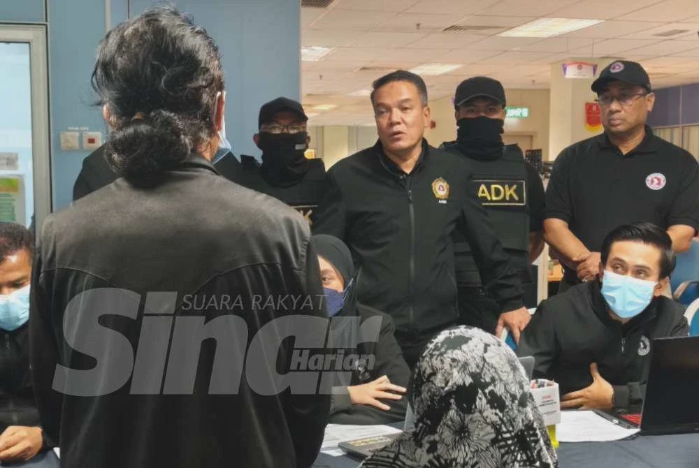 Image from: 30 tahun ketagihan dadah, suami isteri warga emas ditahan AADK