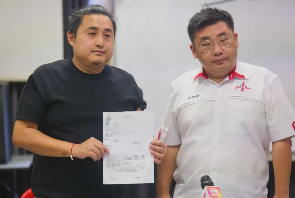 Image from: 'Saya cuma elak kereta berhenti mengejut, bukan sengaja tukar lorong' - Pemandu Ferrari