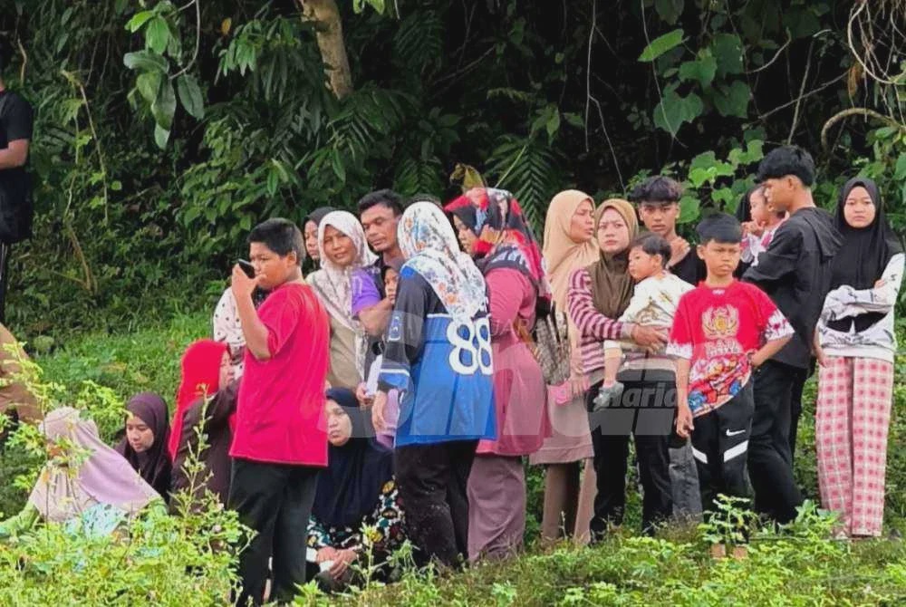 Image from: 'Tolong...tolong...aku lemas'