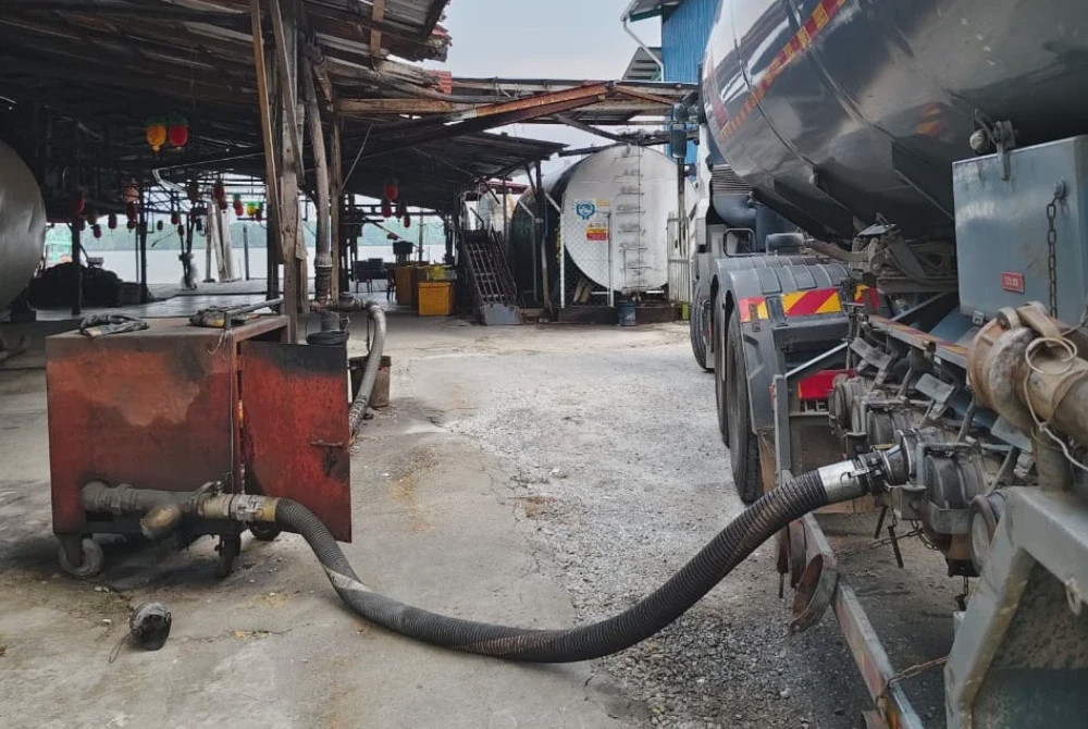 Image from: KPDN bongkar penyelewengan diesel subsidi nelayan, rampasan RM599,058