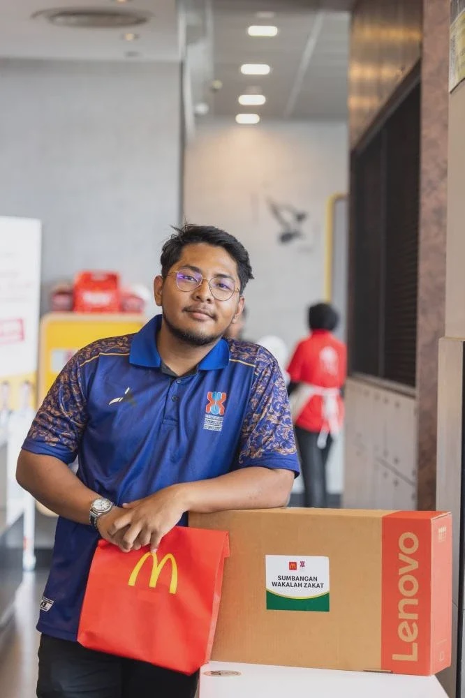 Image from: Tiga mahasiswa UMK tekad ubah kehidupan