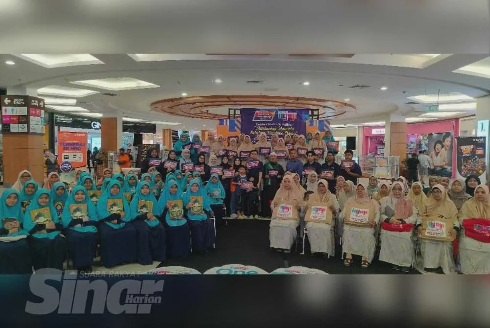Image from: Al-Muzammil bergema dalam pusat beli-belah