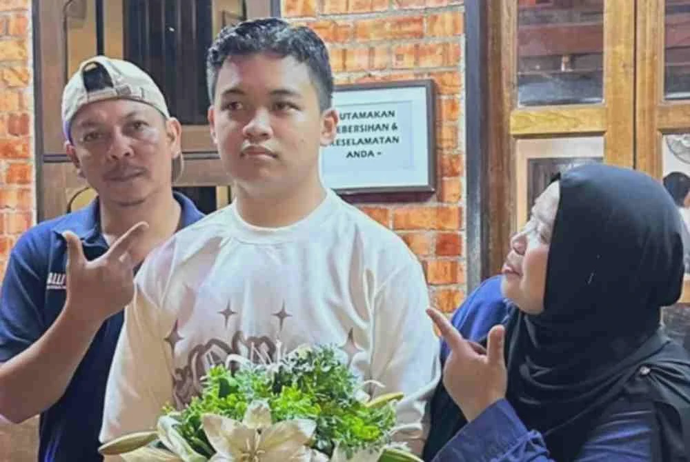 Image from: 'Tak mampu tolong dengan duit, dengan keringat pun boleh'