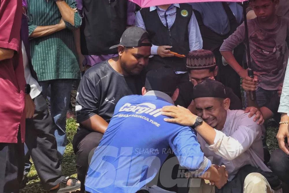 Image from: [VIDEO] 'Rasa kosong sekarang, tengah nak kumpul jiwa balik'