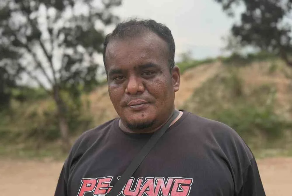Image from: 'Dia tiba-tiba terkulai atas stereng’ – Pemandu lori maut selepas selesai buang sampah
