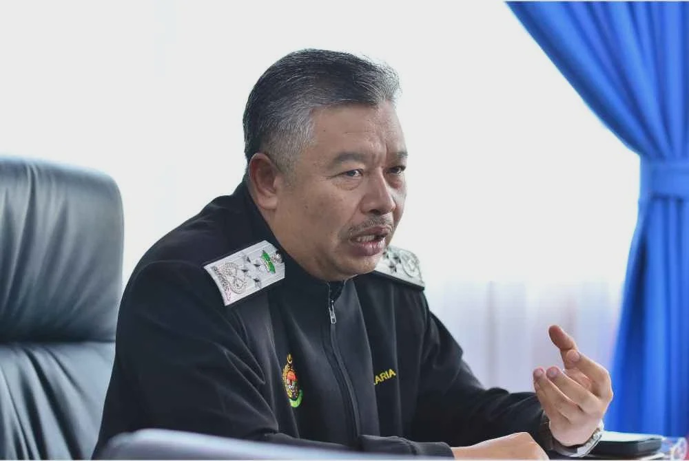 Image from: Nahas tiga beranak maut: Pemandu 'Black Maria' Imigresen digantung tugas