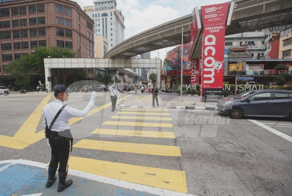 Image from: Mangsa keempat dilanggar lori imigresen stabil, dirawat di zon kuning HKL - Polis