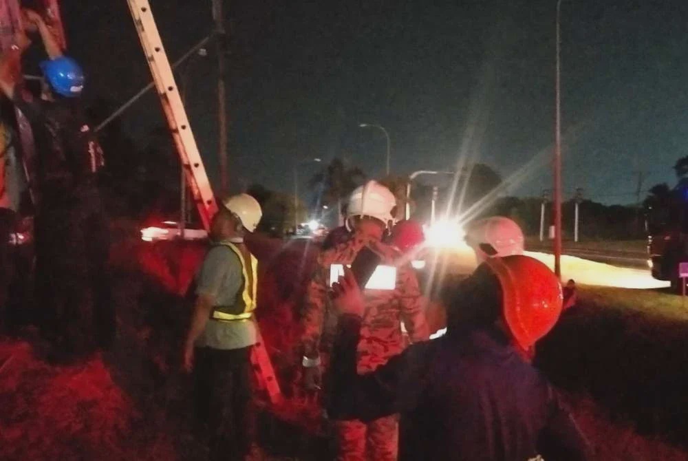 Image from: Mayat masih di atas tiang elektrik, pekerja maut terkena renjatan