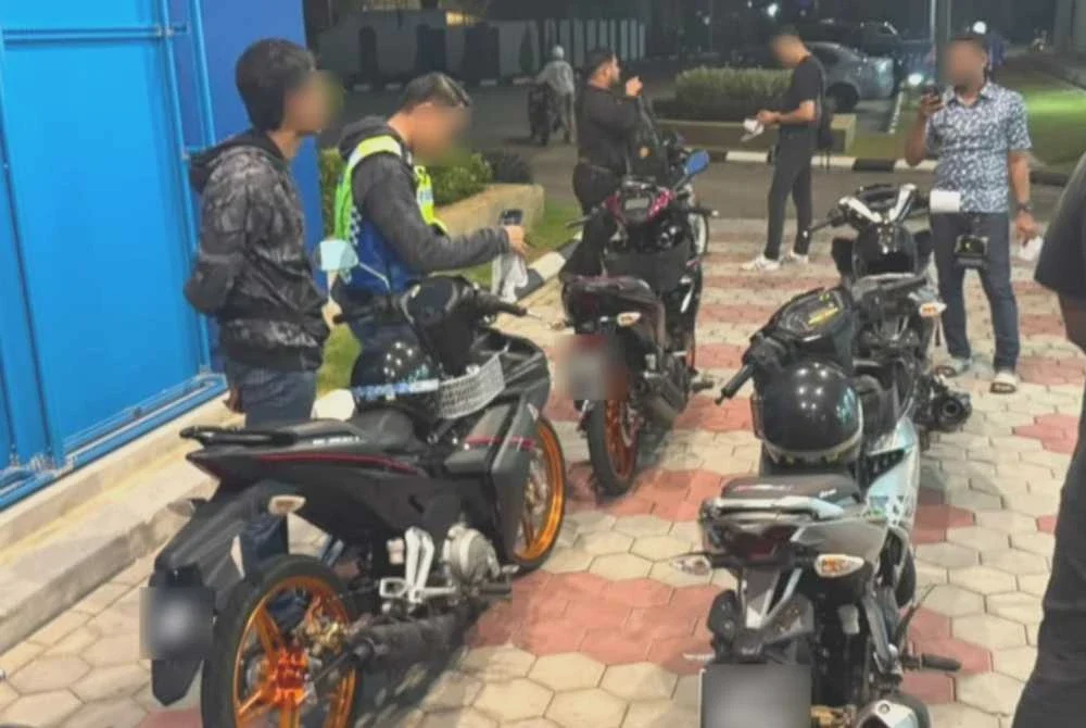 Image from: Pelesit jalanan dicekup, 31 motosikal disita