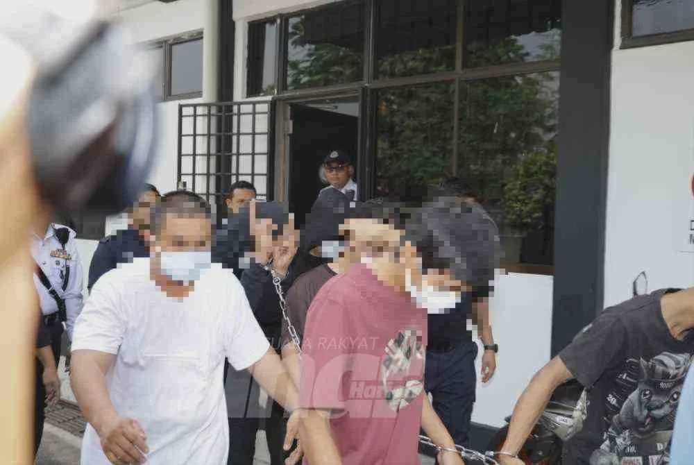 Image from: [VIDEO] Pempengaruh permotoran antara 8 direman kes 'tutup' lebuh raya demi lumba haram