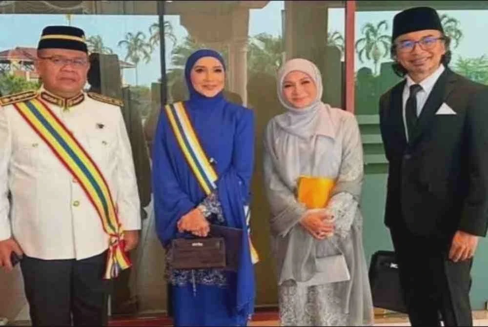 Image from: Ziana Zain kini bergelar Datuk