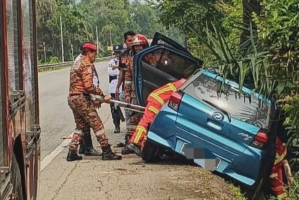 Image from: Dua maut Axia terbabas rempuh pokok