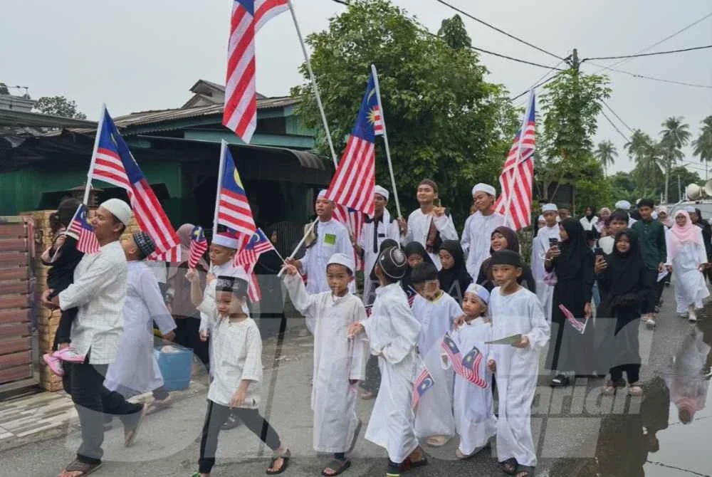 Image from: ‘Agung’ ketuai 30 kuda berarak bawa Jalur Gemilang