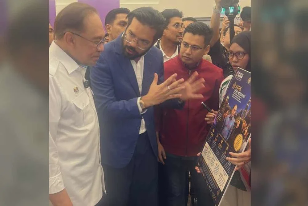 Image from: Batik, industri filem buka peluang ekonomi kreatif belia