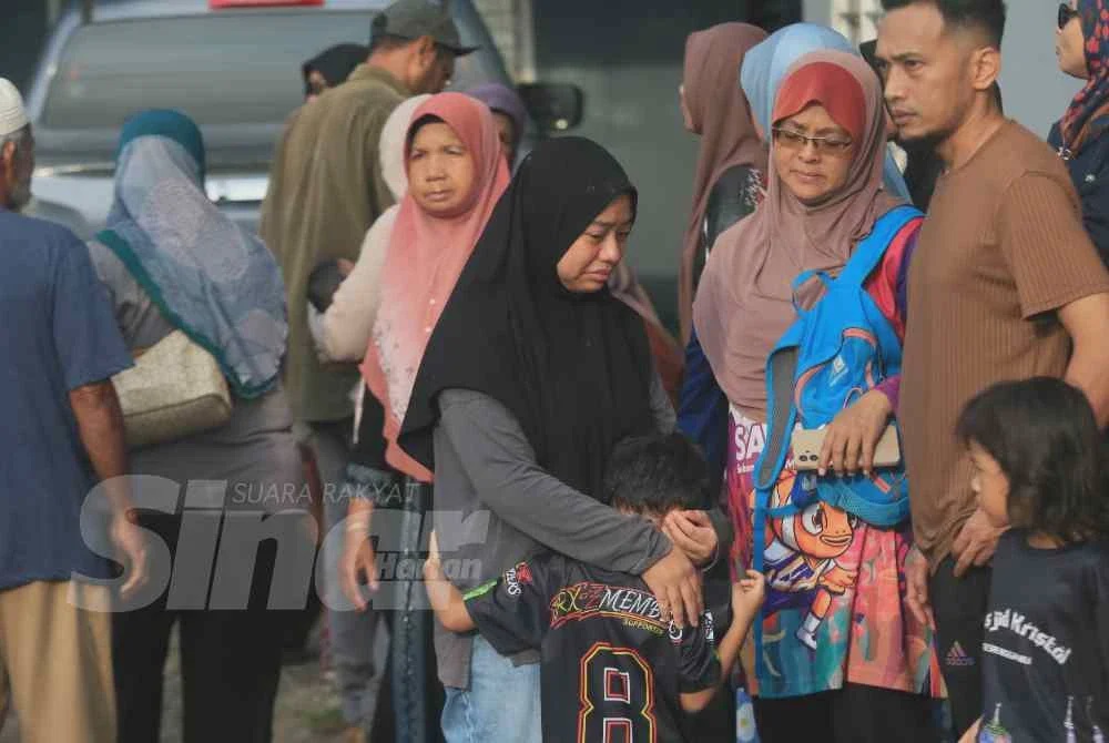 Image from: Bapa, anak sulung maut berpelukan dalam kebakaran, tinggalkan bayi baru lahir