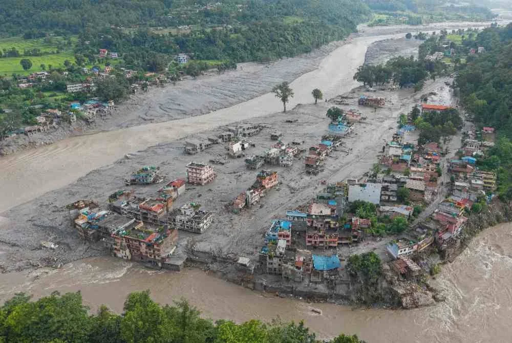 Image from: 'Kami okay di sini cuma talian tak kuat sangat’ – Pendaki Malaysia di Nepal