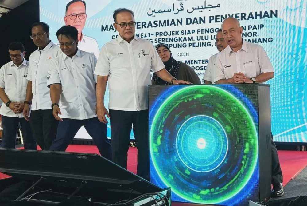 Image from: Projek ganti paip baharu RM11.19 juta siap tiga bulan awal - Wan Rosdy