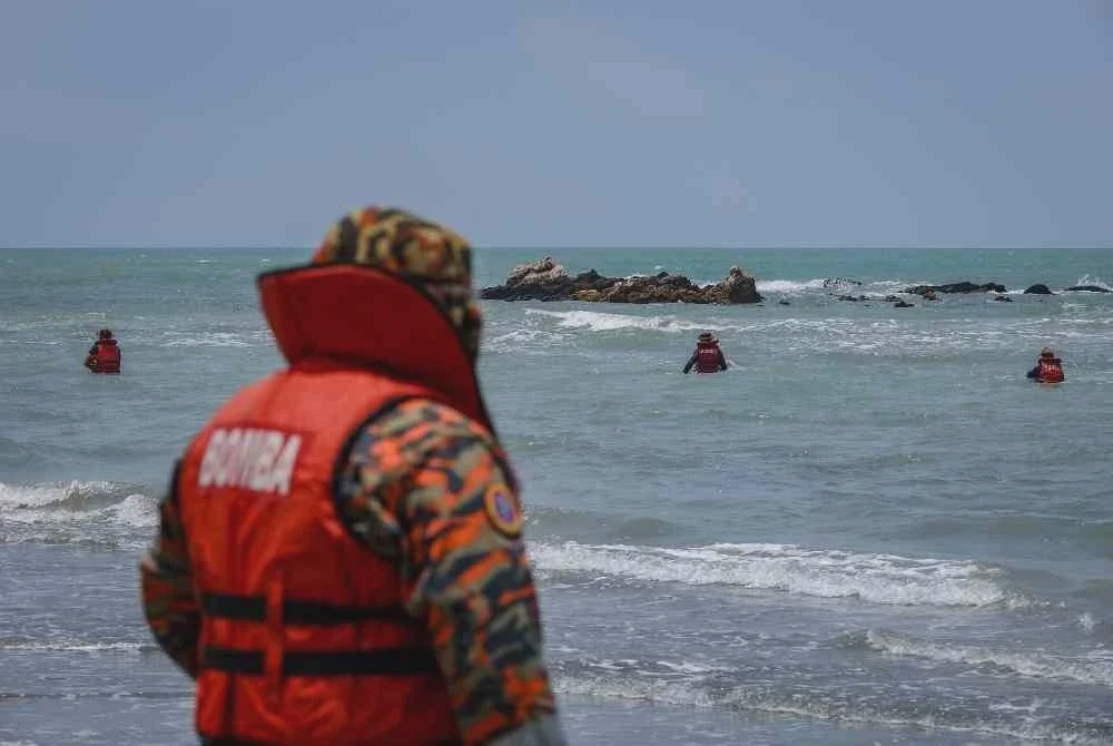 Image from: Empat remaja lemas: 'Kami tak tahu adik pergi berkhemah di pantai’