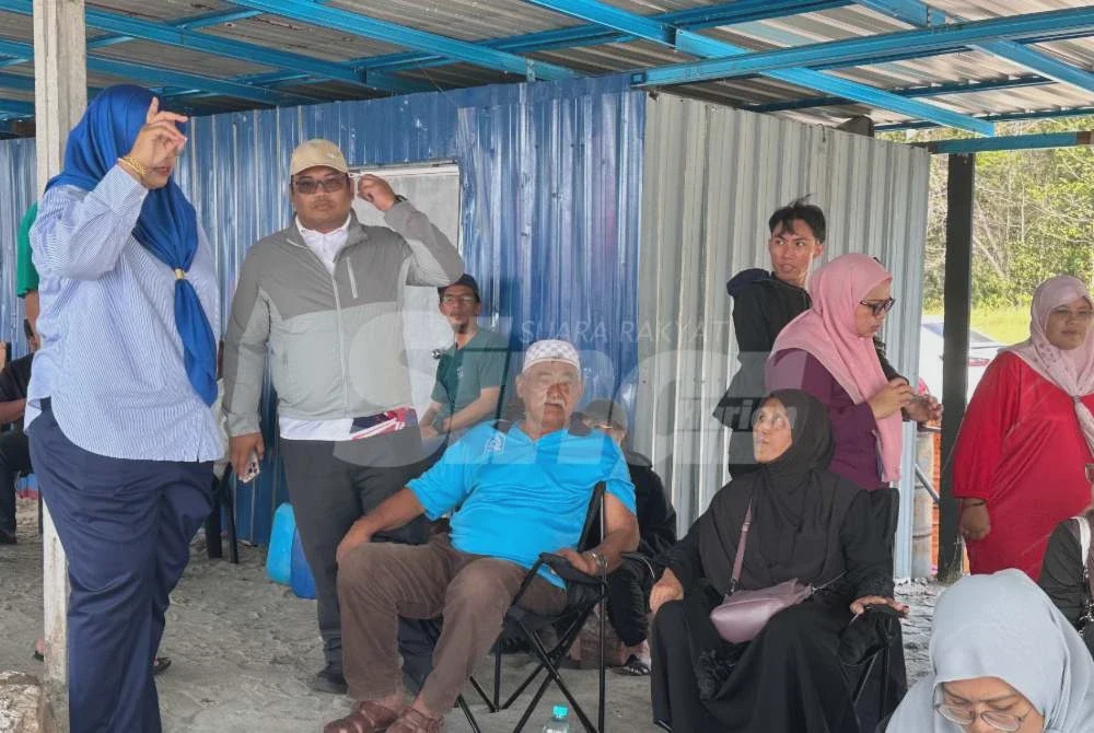 Image from: Muhammad Adib barbeku sempena merdeka bersama keluarga sebelum hilang di laut
