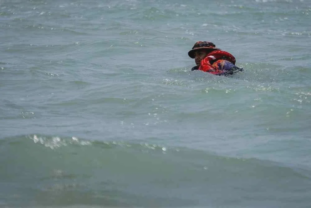 Image from: 'Longkang' dalam pantai antara punca empat remaja lemas