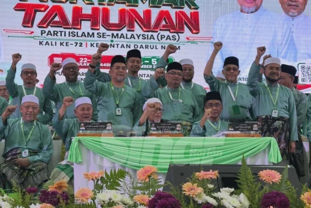 Image from: Muktamar Pas: Zahid tak hadir tak bermaksud UMNO solo - Takiyuddin