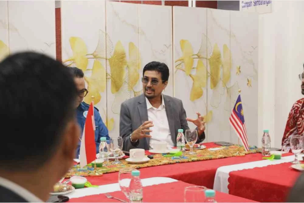 Image from: Jangan jadi pengguna, belia perlu kuasai ekonomi kreatif - Rizam