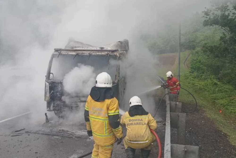 Image from: Lori tangki terbakar di Lebuhraya Karak