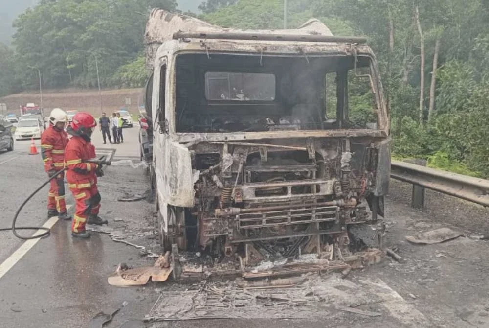 Image from: Lori tangki terbakar di Lebuhraya Karak