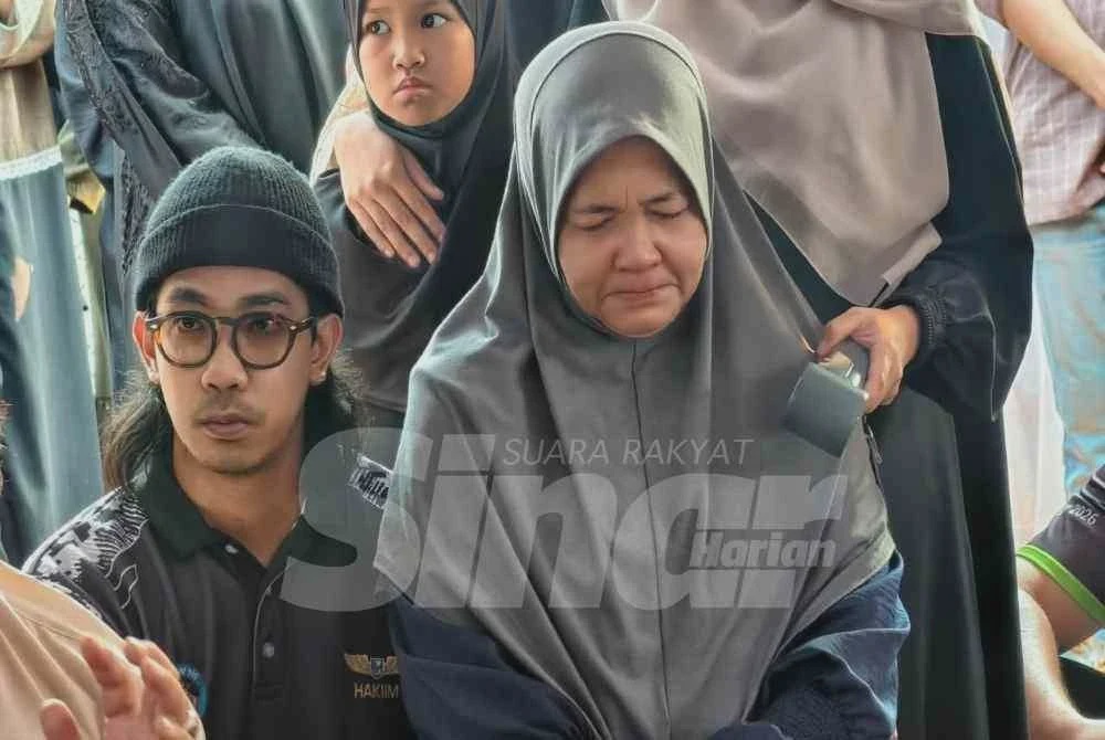Image from: Jenazah Kapten Zainol Afiq selamat dikebumikan