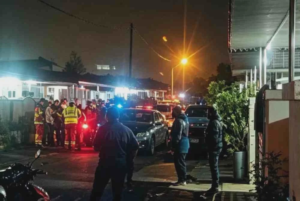 Image from: Suami tikam isteri 13 kali direman, suspek serah pisau lipat