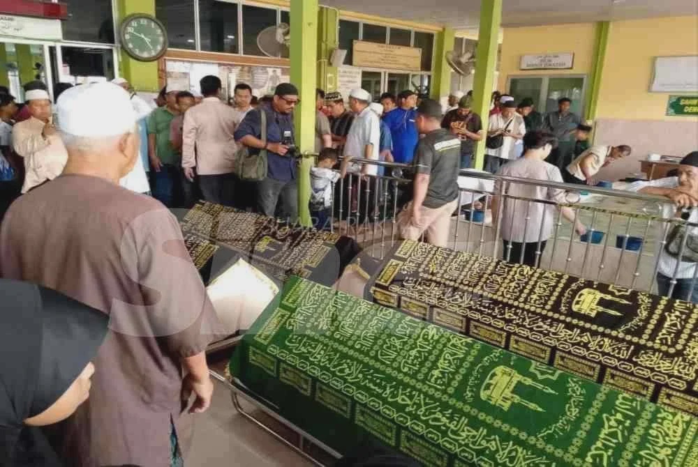 Image from: Empat sahabat dikebumikan dalam satu liang lahad