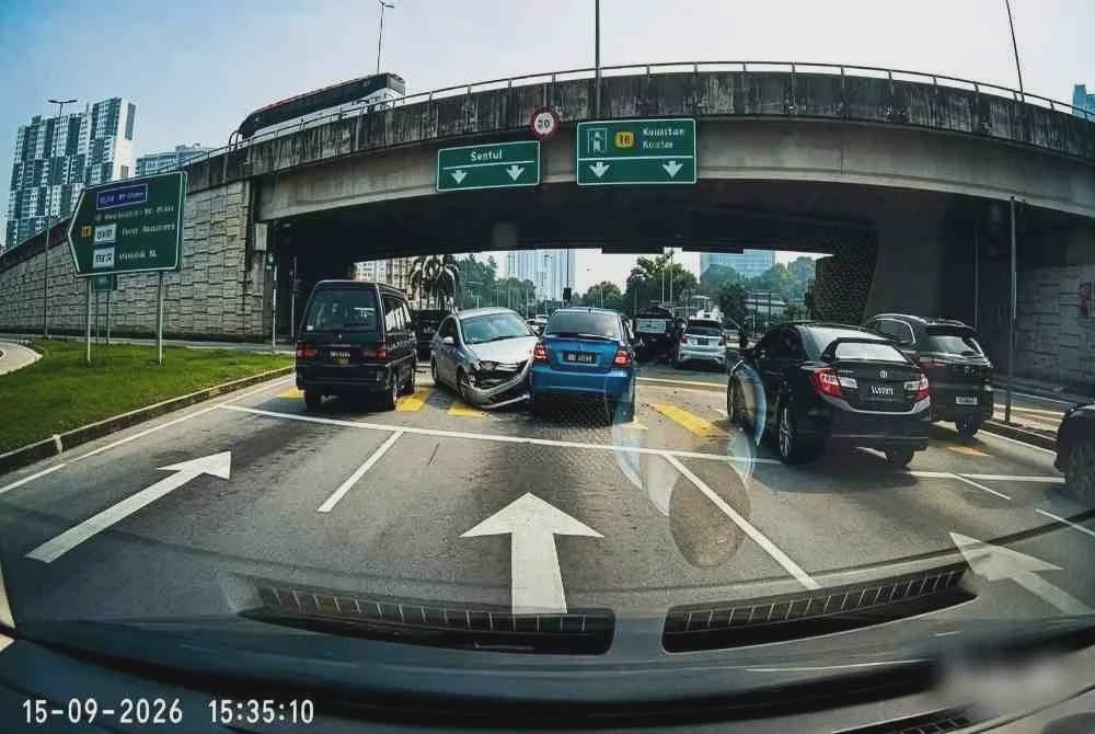 Image from: Pemandu Honda Civic rempuh tiga kenderaan disahkan positif 4 jenis dadah