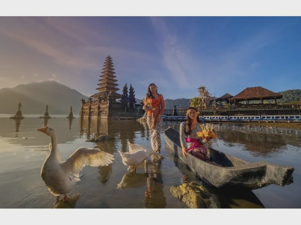 Image from: 10 hari di Bromo-Bali buka dimensi baharu dunia fotografi