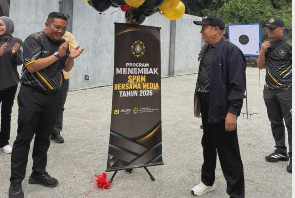 Image from: Abdul Azeez, keluarga diarah isytihar harta dalam tempoh sebulan - SPRM